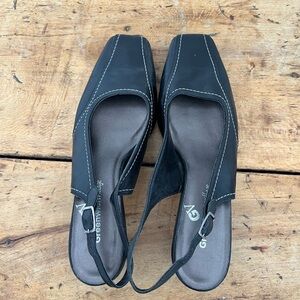 Black Square-Toe Slingback Kitten Heels